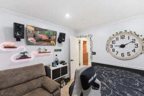40 Ethel Avenue Hawthorne NJ 07506