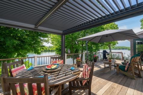 2186 Lakeside Drive Vernon NJ 07422