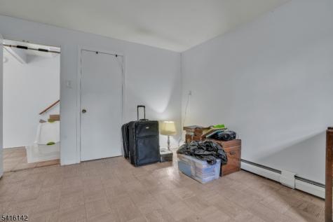 14 Woods Edge Road Byram NJ 07874