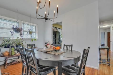 14 Woods Edge Road Byram NJ 07874