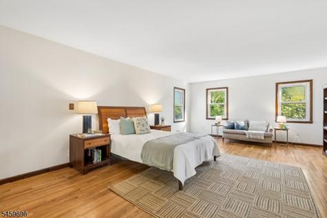 83 Edgewood Avenue West Orange NJ 07052