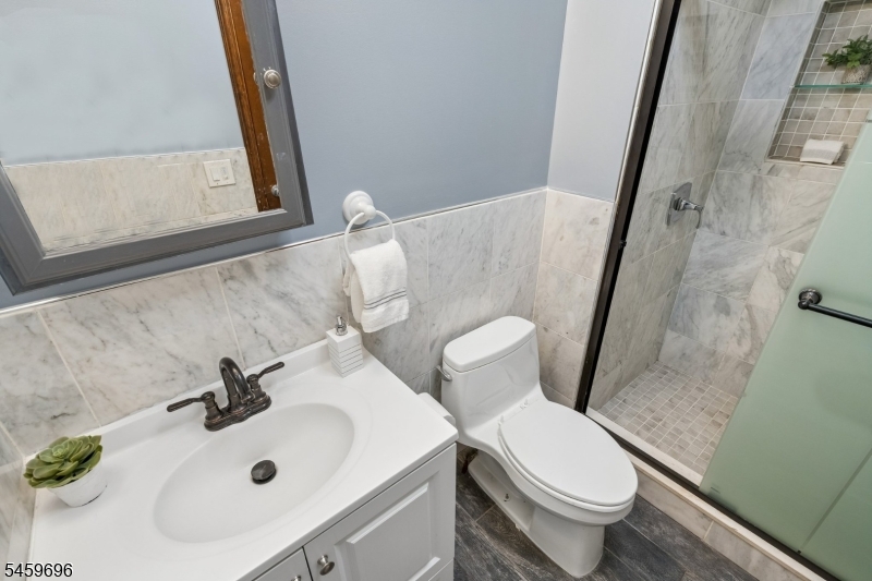 83 Edgewood Avenue West Orange NJ 07052