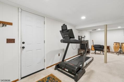 83 Edgewood Avenue West Orange NJ 07052
