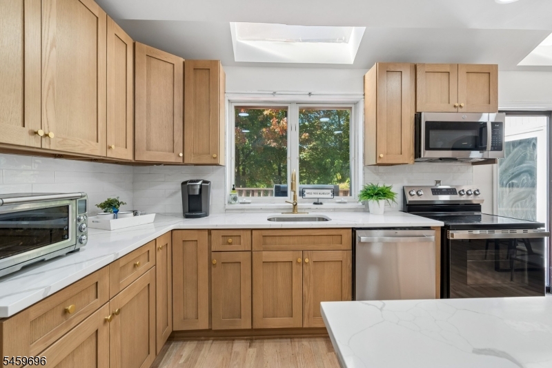 83 Edgewood Avenue West Orange NJ 07052