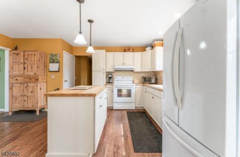 447 Bellwood Avenue Bethlehem NJ 08802