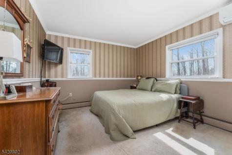 447 Bellwood Avenue Bethlehem NJ 08802