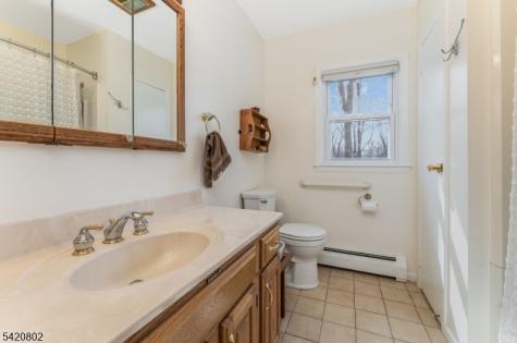 447 Bellwood Avenue Bethlehem NJ 08802