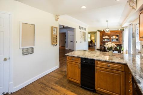 107 South Street Frelinghuysen NJ 07821