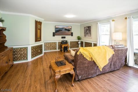 107 South Street Frelinghuysen NJ 07821