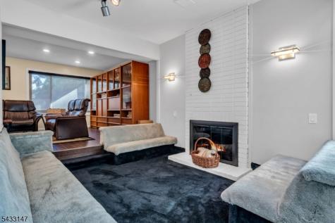 12 Ethan Allen Road Freehold NJ 07728