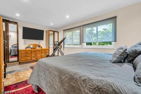12 Ethan Allen Road Freehold NJ 07728