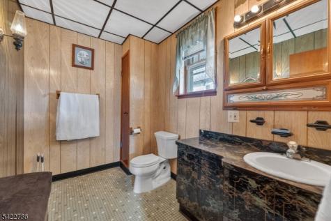 222 Remsen Avenue Woodbridge NJ 07001