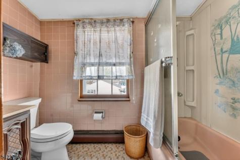 222 Remsen Avenue Woodbridge NJ 07001