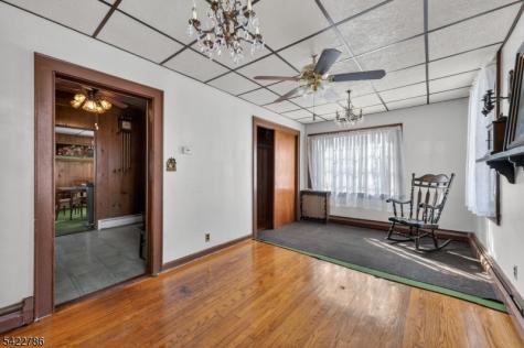222 Remsen Avenue Woodbridge NJ 07001
