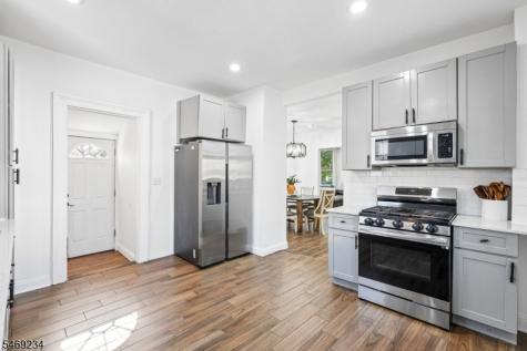 20 Tompkins Street West Orange NJ 07052