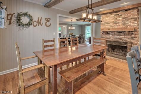 5 Scarlet Oak Road Tewksbury NJ 07830