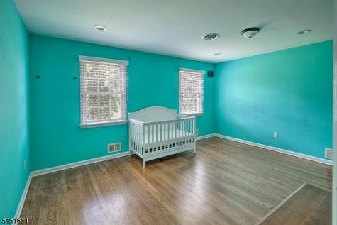 5 Scarlet Oak Road Tewksbury NJ 07830