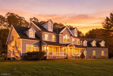 906 Jackson Valley Road Mansfield NJ 07863