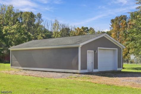 906 Jackson Valley Road Mansfield NJ 07863