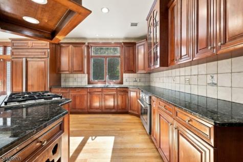 906 Jackson Valley Road Mansfield NJ 07863