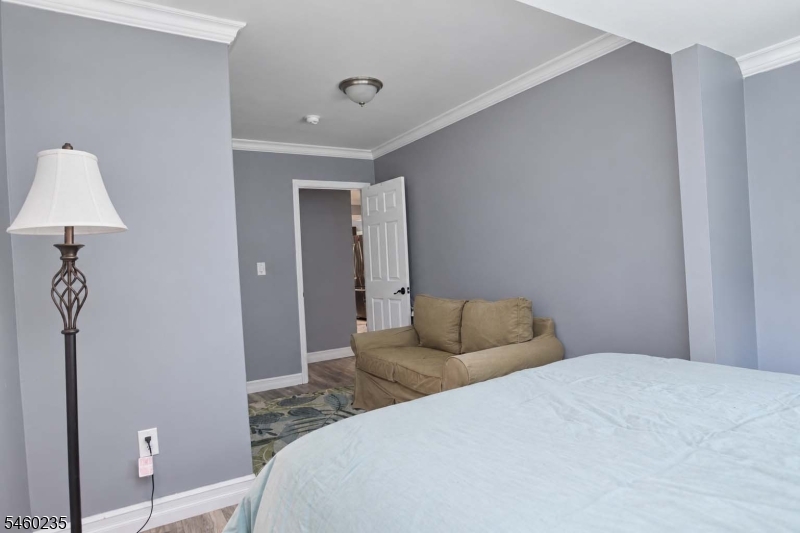 634 Vosseller Avenue Bridgewater NJ 08805
