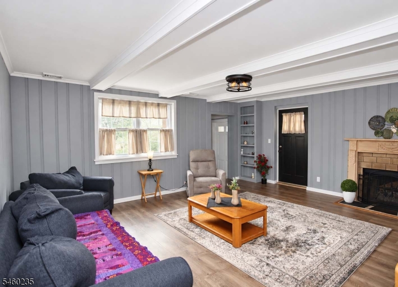 634 Vosseller Avenue Bridgewater NJ 08805