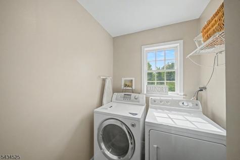 62 S Glen Road Kinnelon NJ 07405