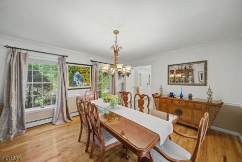 62 S Glen Road Kinnelon NJ 07405