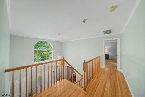 62 S Glen Road Kinnelon NJ 07405