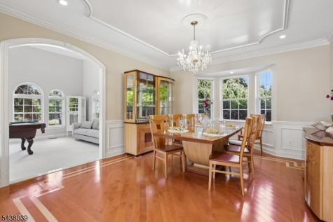 11 Valley Wood Drive Franklin NJ 08873