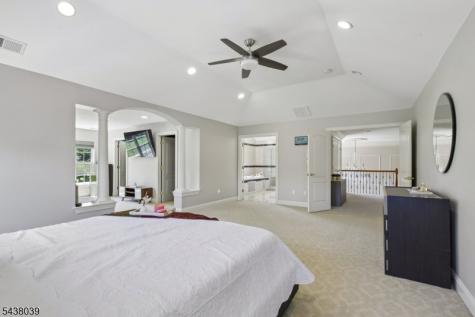 11 Valley Wood Drive Franklin NJ 08873