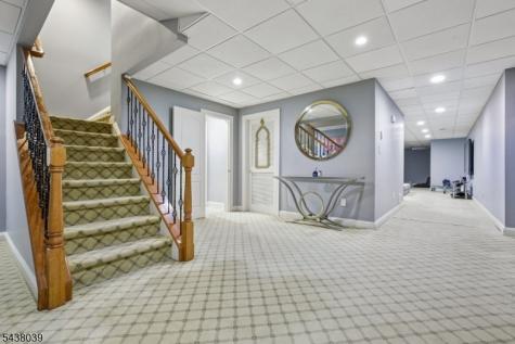 11 Valley Wood Drive Franklin NJ 08873