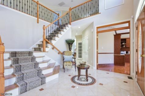 11 Valley Wood Drive Franklin NJ 08873