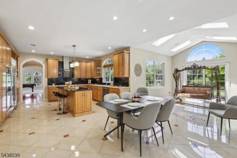 11 Valley Wood Drive Franklin NJ 08873