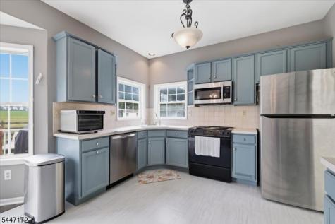 163 Bryans Road Washington NJ 08827
