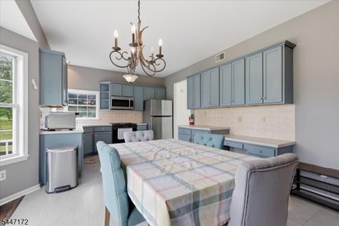 163 Bryans Road Washington NJ 08827