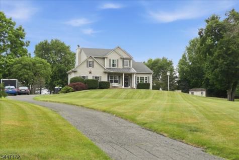 163 Bryans Road Washington NJ 08827