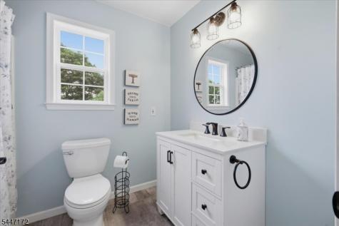 163 Bryans Road Washington NJ 08827