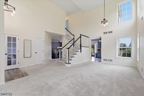163 Bryans Road Washington NJ 08827