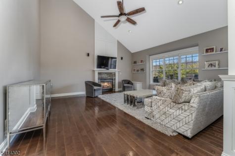 2 Elm Drive Clinton NJ 08809