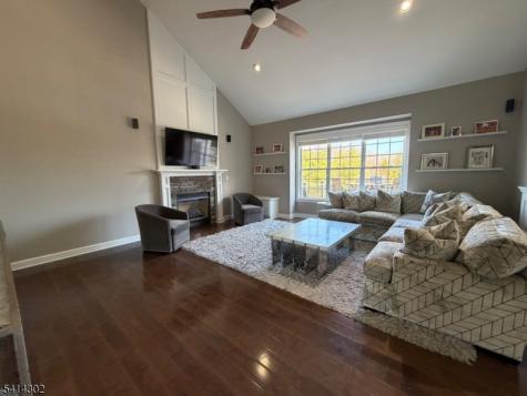 2 Elm Drive Clinton NJ 08809