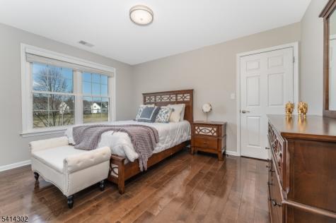2 Elm Drive Clinton NJ 08809