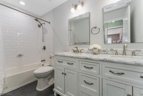 2 Elm Drive Clinton NJ 08809