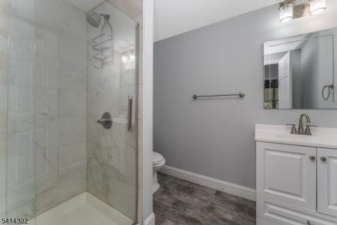 2 Elm Drive Clinton NJ 08809