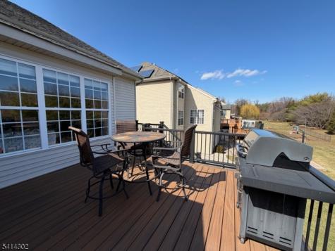 2 Elm Drive Clinton NJ 08809