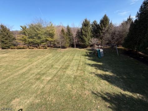 2 Elm Drive Clinton NJ 08809