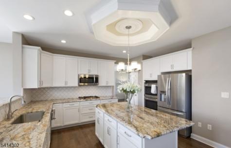 2 Elm Drive Clinton NJ 08809