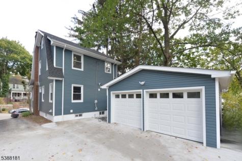 153 Midland Avenue East Orange NJ 07017