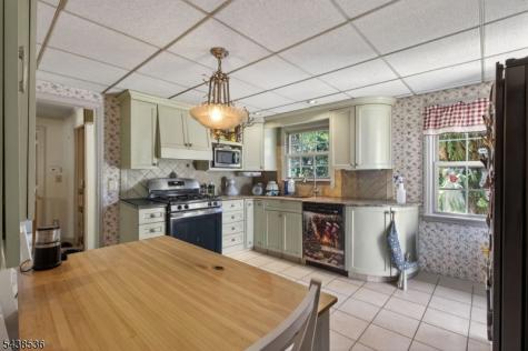 364 Acacia Road Scotch Plains NJ 07076