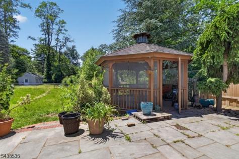 364 Acacia Road Scotch Plains NJ 07076